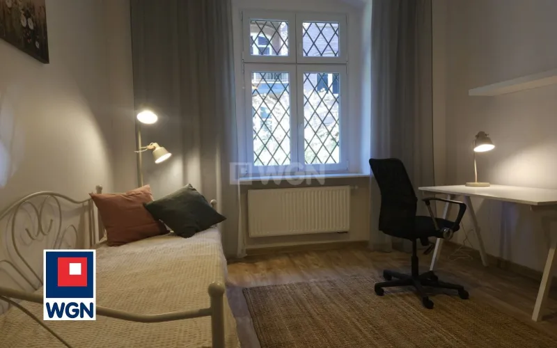 Mieszkanie na  wynajem Katowice - pokoj w Centrum Katowic
